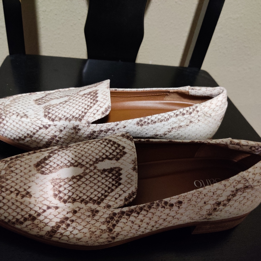 Franco Sarto flats